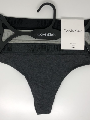 Calvin Klein; Paquete de 3 hilos o tangas muy cómodas