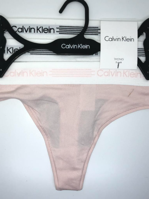 Calvin Klein; Paquete de 3 hilos o tangas de algodón modernas